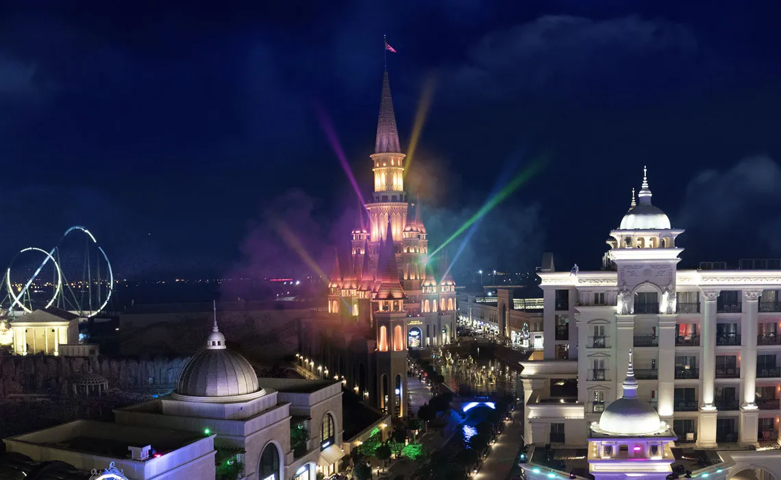 Land of Legends Night Show: from Belek vs from Side
